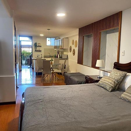 Hospedaje En Quito Norte, Apartamento & Suite Independientes Extérieur photo