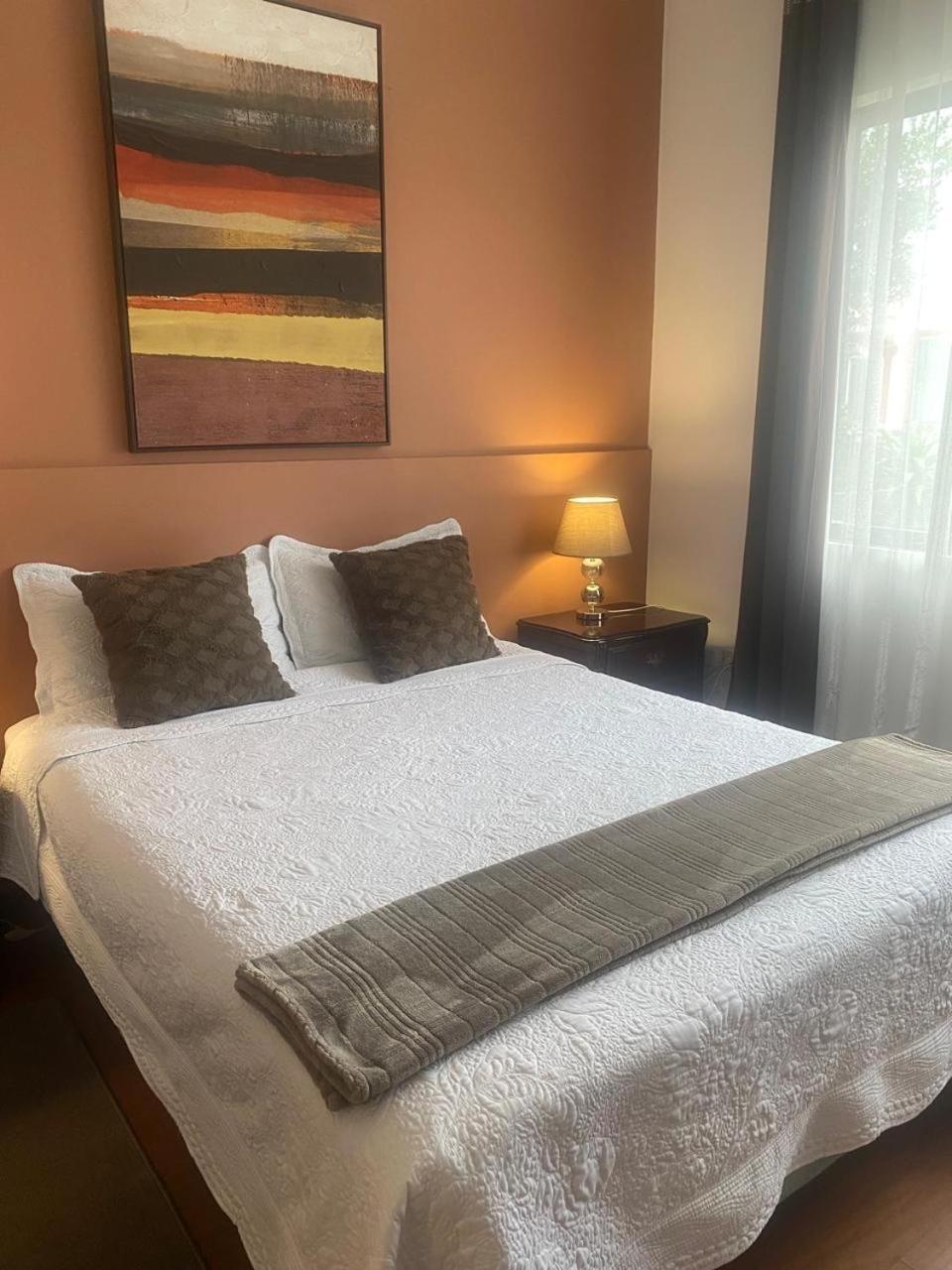 Hospedaje En Quito Norte, Apartamento & Suite Independientes Extérieur photo